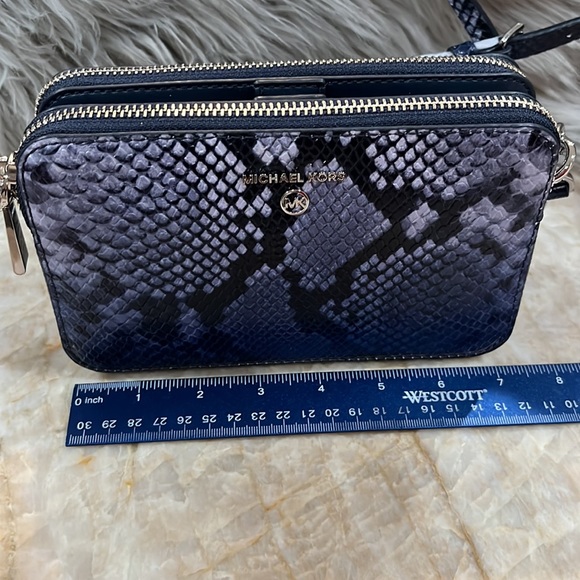 Michael Michael Kors Jet Set Charm, small double zip, leather xtra body. NWT - Picture 12 of 14